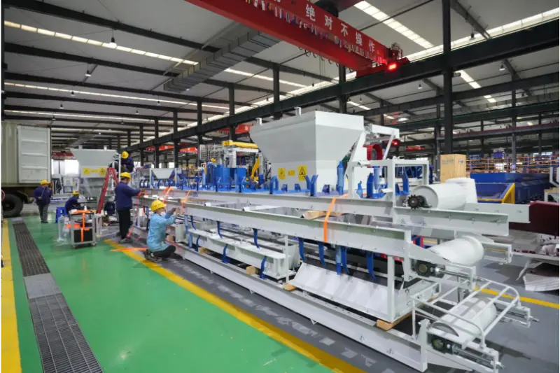 Kevät on täydellistä aikaa kovalle työlle ja edistymiselle. Quangong Machinery Co., Ltd:llä on kiire kuljettaa tavaroita ulkomaille.