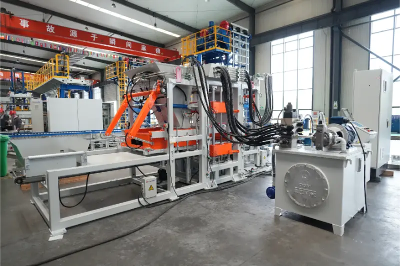 Quangong Machinery Co., Ltd.:n QT6 täysin automaattinen tiilenvalmistuslinja mahdollistaa erittäin kannattavan tiilien tuotannon kiinteästä jätteestä